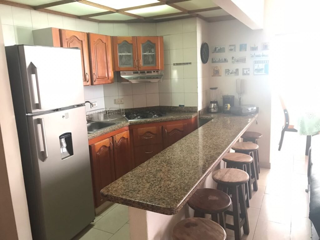 Cocina Apartamento 1702AT Dos Alcobas Edificio Cartagena Escape Plaza