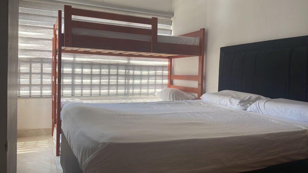 Alcoba Auxiliar Apartamento Amoblado 701am dos alcobas Edificio Cartagena Escape Plaza