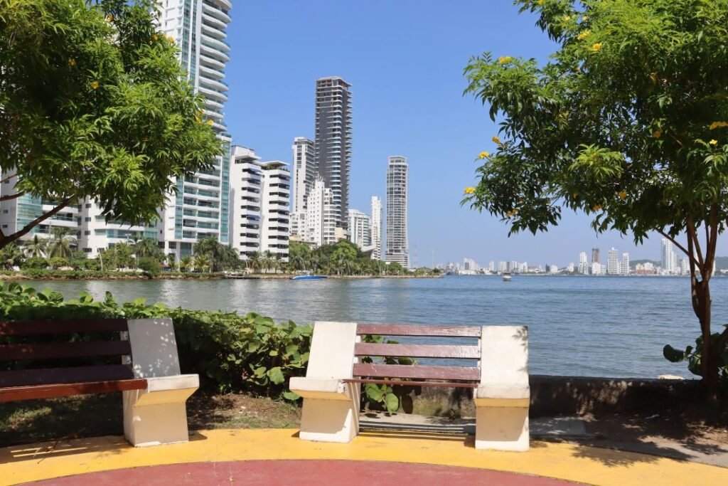 Paseo Peatonal de Castillogrande